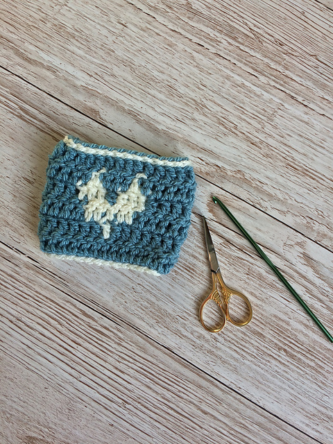 Easy heart cup cosy