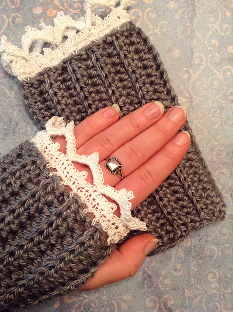 Vintage Style Arm Warmer