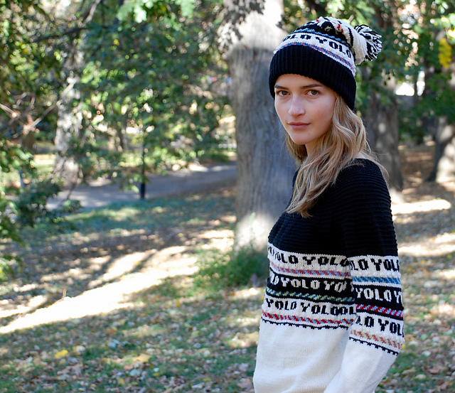 YOLO pullover