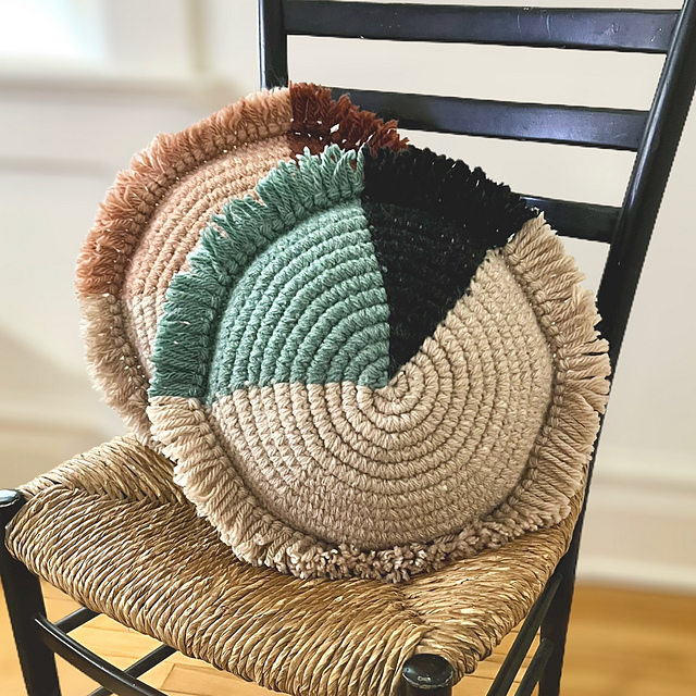 Cutie Pie Round Pillow