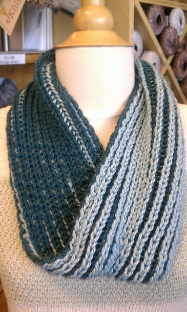 Brioche Two Color Cowl