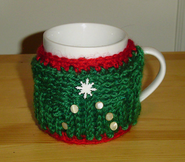 Christmas Cup Cozy & Heart Ornament