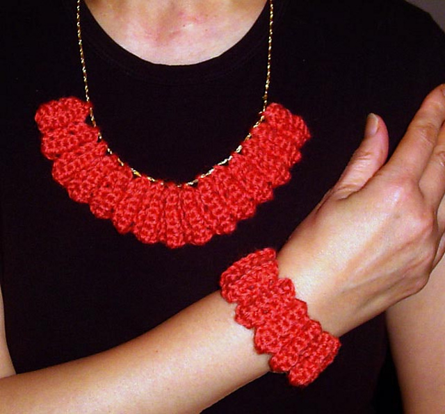 Necklace and Bracelet - set