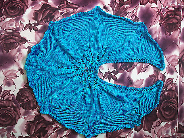 Cable Pompom Shawl