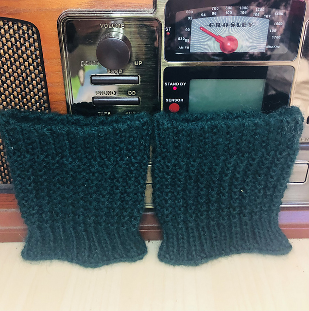 Floating Ribs Cuffs