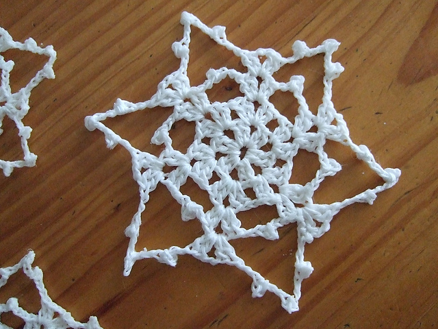 Bev's 15 minute snowflake