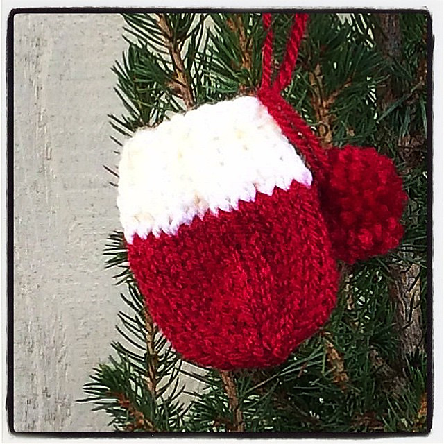 Simple Tree Mittens Knit