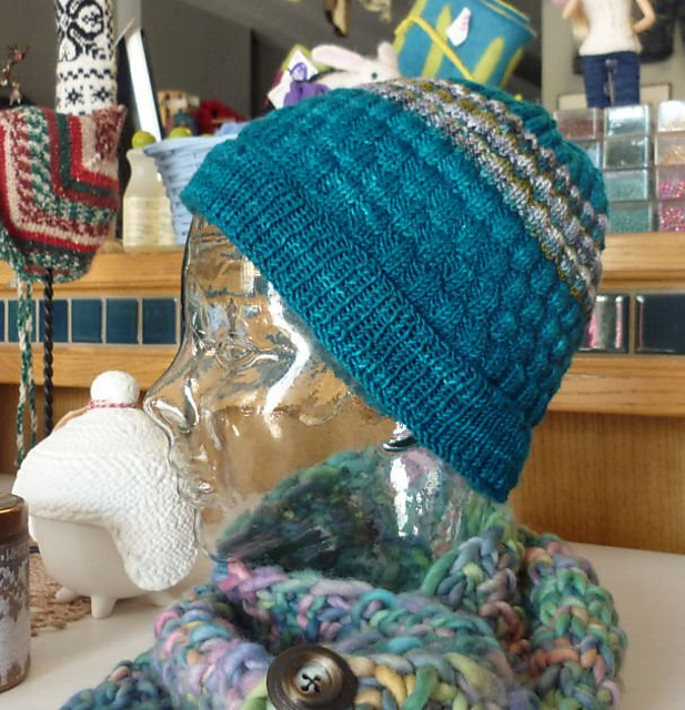 Black Pug Knits Runner's Hat