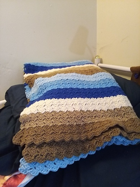Cozy Stripes Blanket
