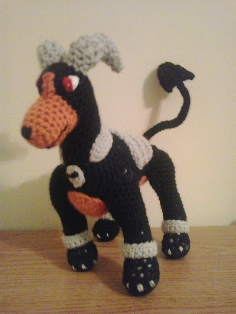 #229 Houndoom (Pokemon)