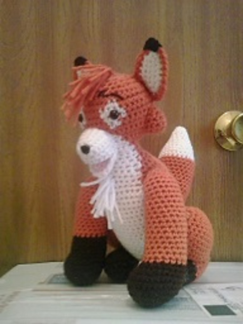 Tod the Fox Sitting Disney