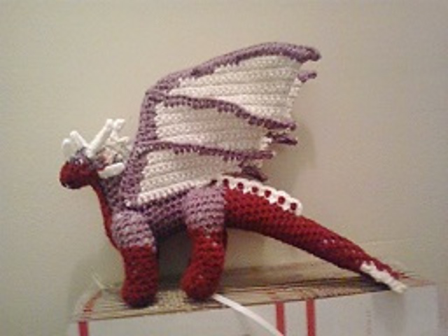 Ammy Daggerbacked Hornridges Dragon (Fragile)