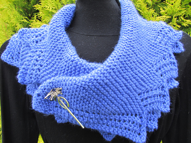 Khaleesi Cowl