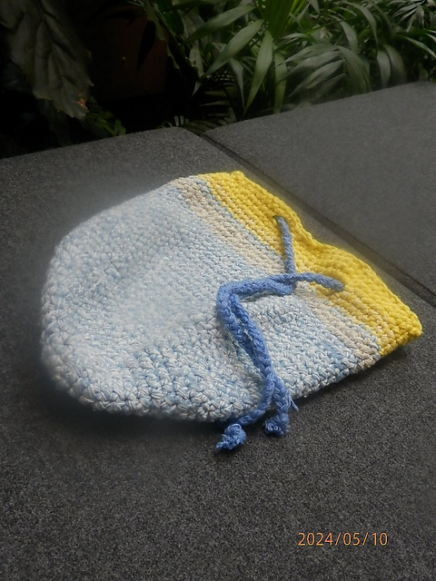 Egg backpack