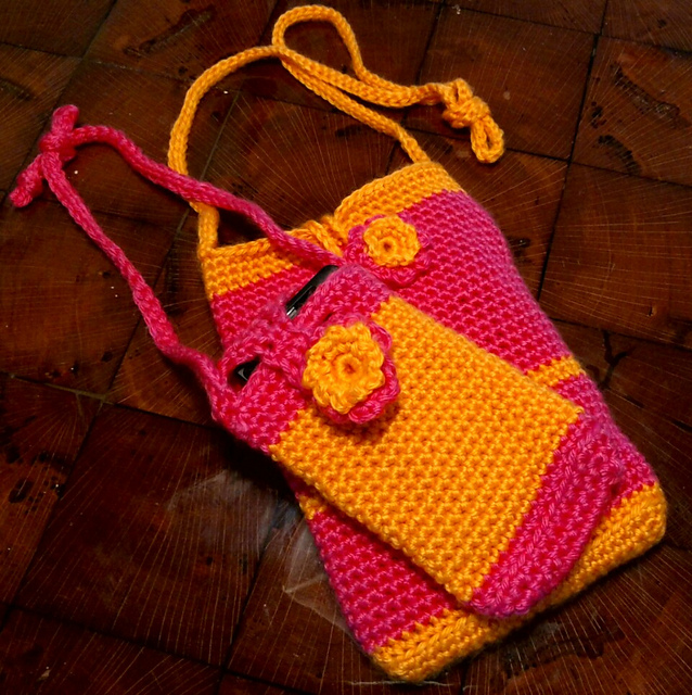 Phunky Phlowered Phone (and tablet) Carrier