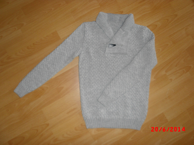 #38 Sweater