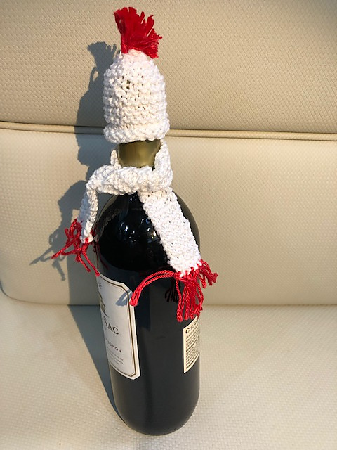 WineWare:  Hats and Scarfs