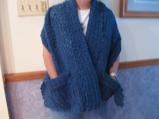 Lacy Readers Wrap