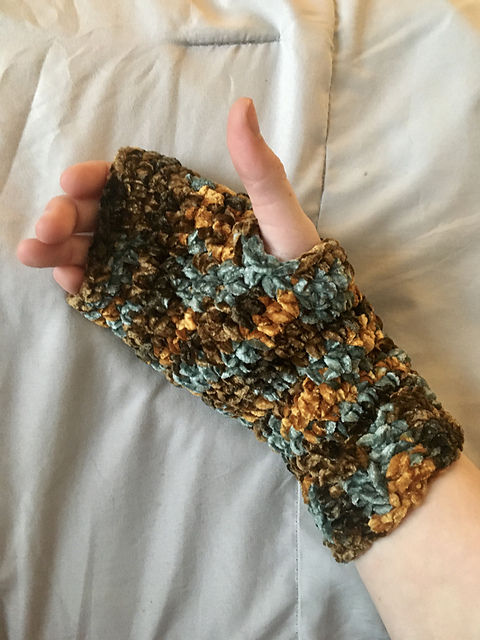 Velvet Fingerless Gloves