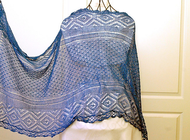 Rectangle lace shawl "Anoushka"