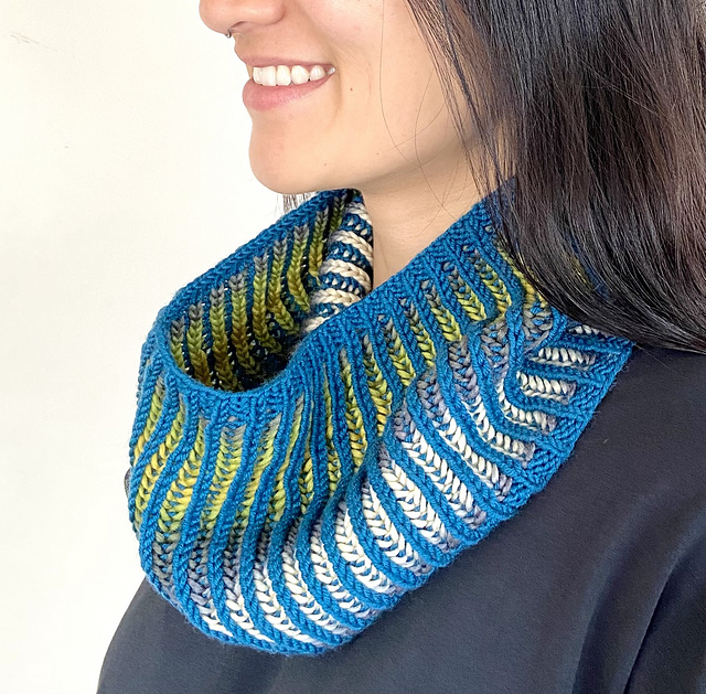 Beginner Brioche Cowl