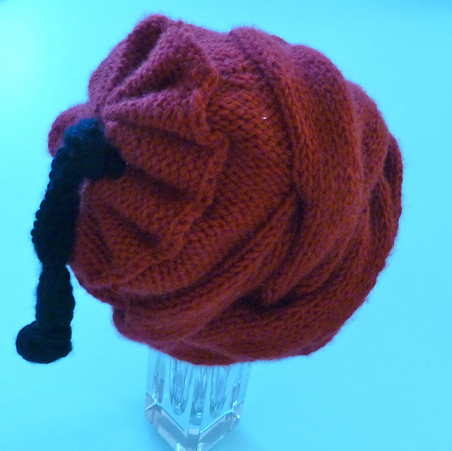 Infinity Cable Cowl/ Magical Hat