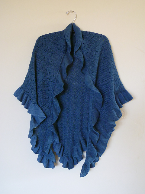 Santa Barbara Shopping Shawl: A Kate's knockoff