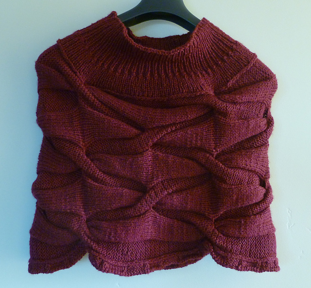Cable shoulder wrap