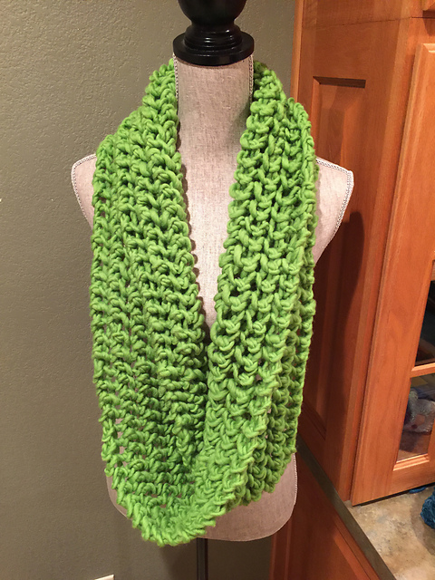 Lover's Knot Scarf
