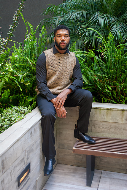 Ravelry: Oak Grove Sweater Vest pattern by Chinua 