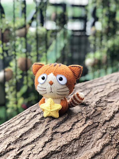 Pepper Cat