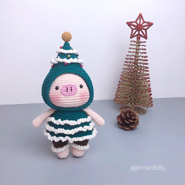 Mori The Christmas Tree Pig