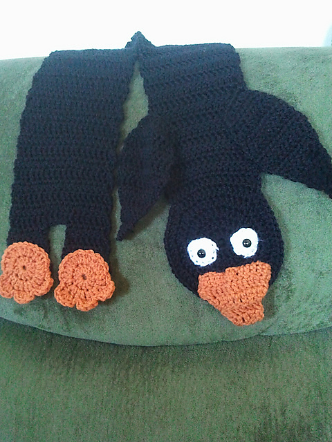 Penguin Scarf