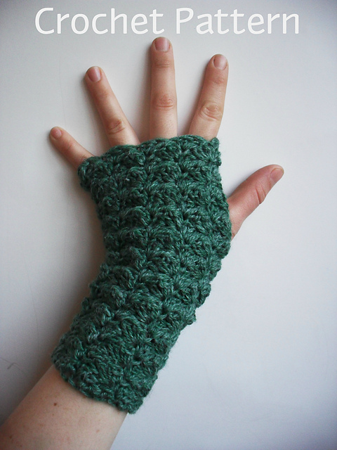 Textured Fingerless MItts