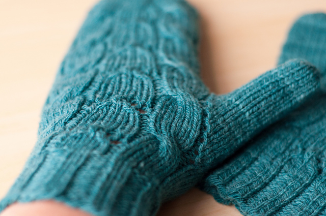 Tilbury Mittens