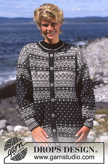 39-30 jacket with pattern borders