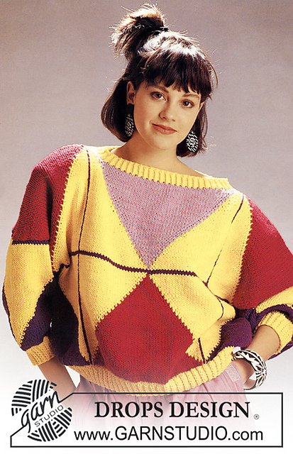 10-23 Jumper with diamond pattern