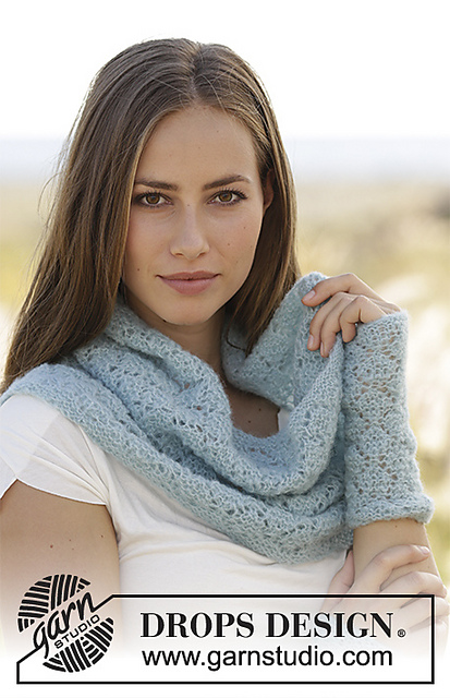 178-53 b Spoken For Wrist Warmers