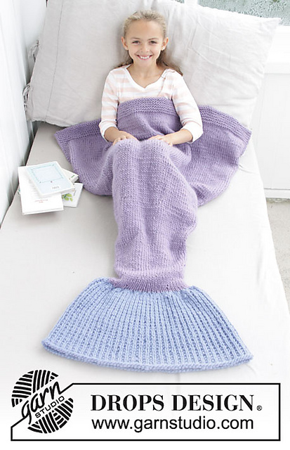 s28-12 Cute Mermaid Blanket