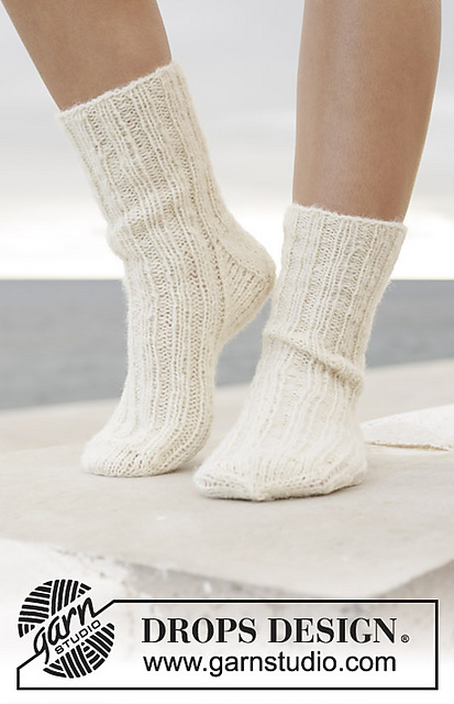 198-12 Sandy Feet
