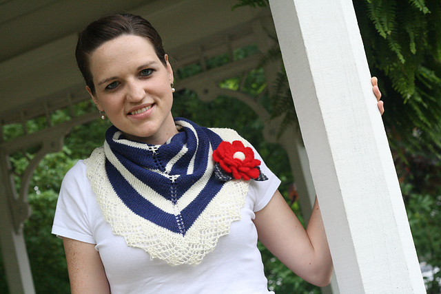 Adrift Shawlette