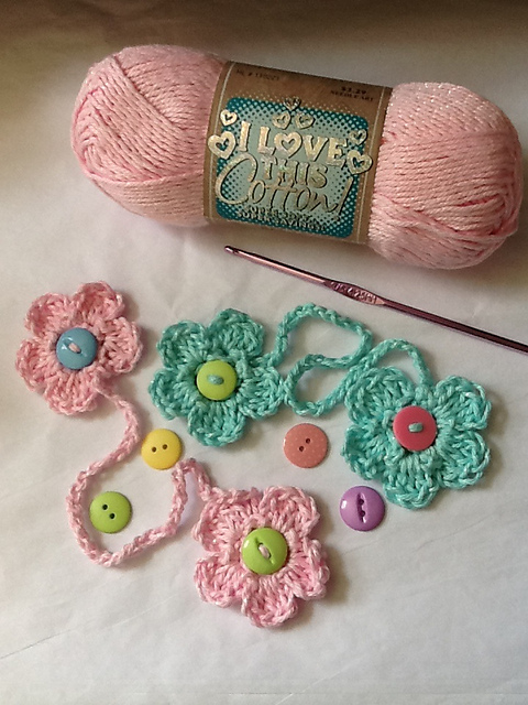 Crochet Flower Bookmark