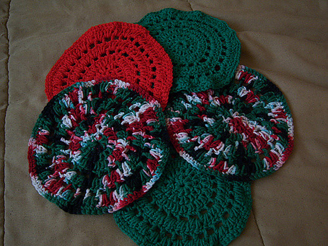 Frona's Round Dishcloth
