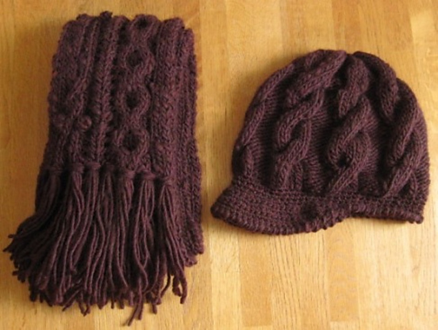 p.19 Long Scarf