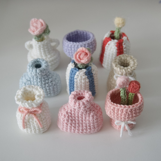 Cute & Aesthetic Mini Vases