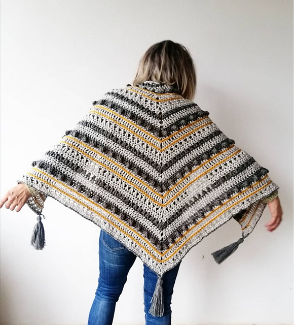 Talvi Shawl