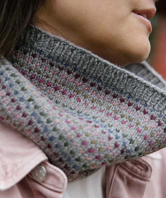 Bundle Up! Colorwork Cowl