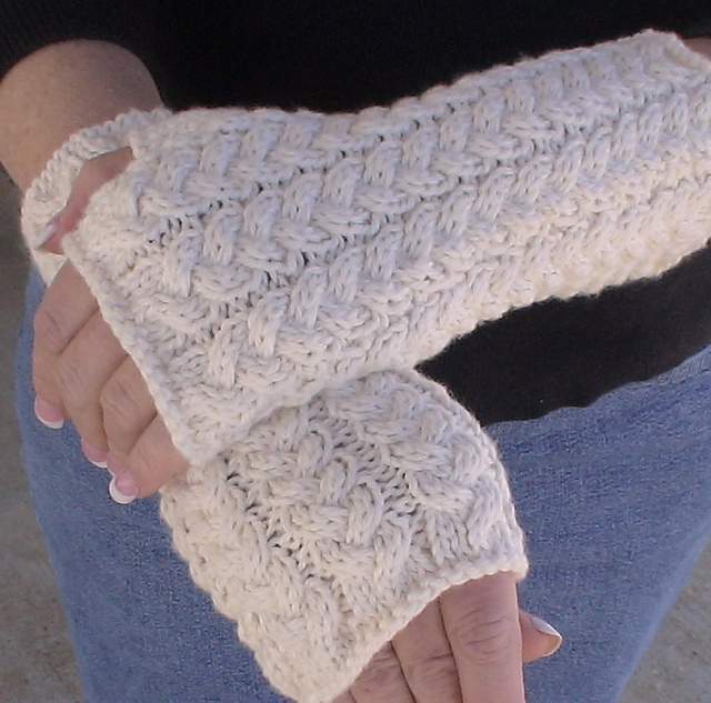 Cabled Fingerless Gloves