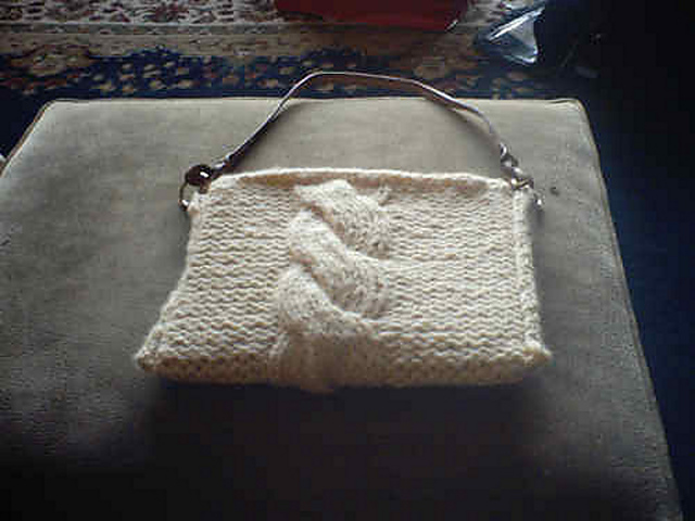 Cable Clutchette Knitted Purse