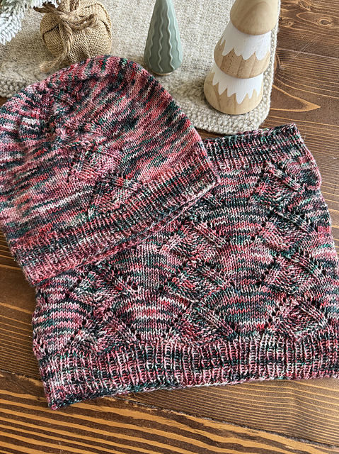 Christmas Tree hat and cowl